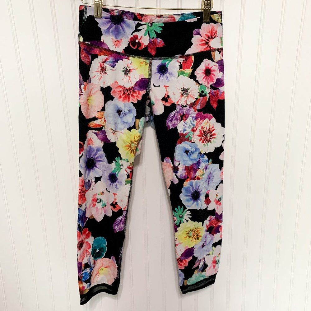 Old Navy Active Floral Cropped Leggings